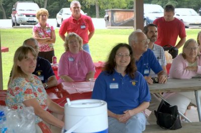 Lab group at C2 Picnic